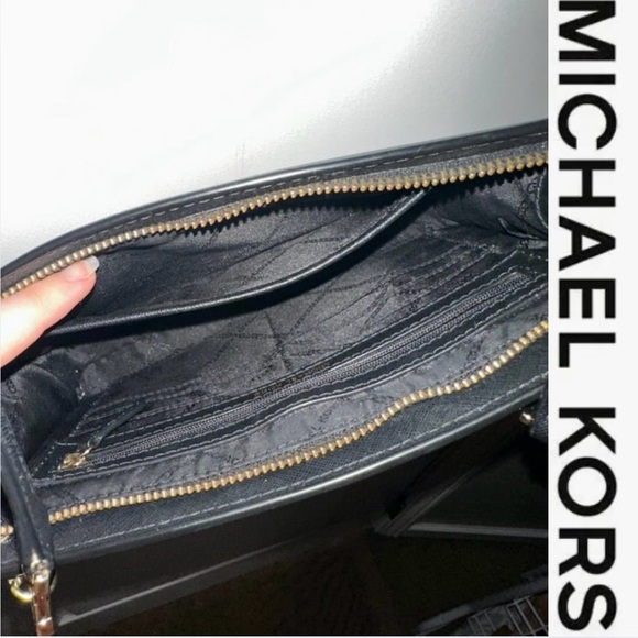 Michael Kors Black Crossbody Bag - Picture 3 of 6